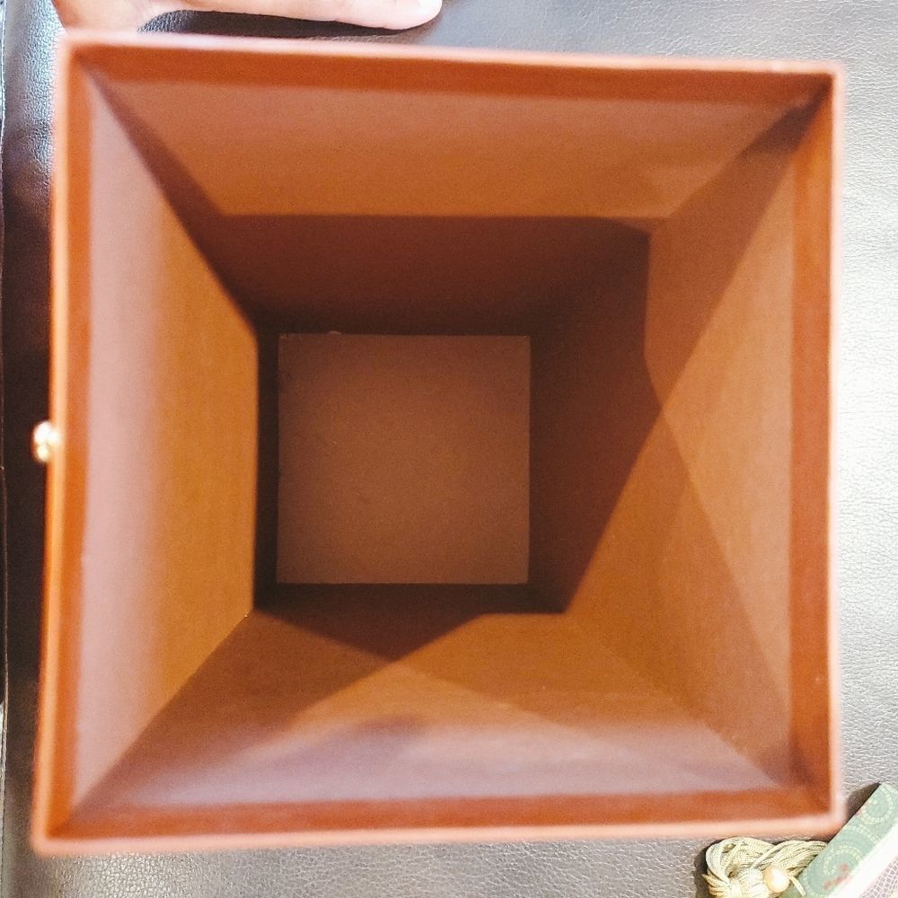 Tuscan Style Box - Picture 4 of 10